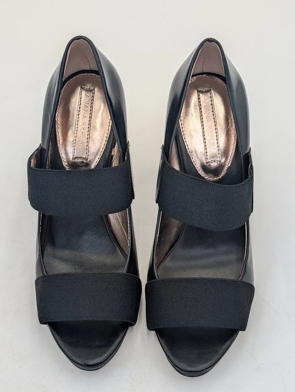 Banana Republic sculptural heel